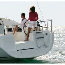 Beneteau Oceanis 43