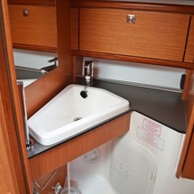 Bavaria CRUISER 34