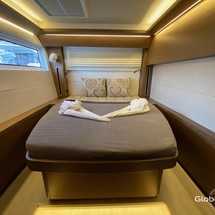 Lagoon 50