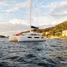 Lagoon 50