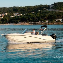 Quicksilver Activ 675 Sundeck