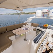 Galeon 640 FLY