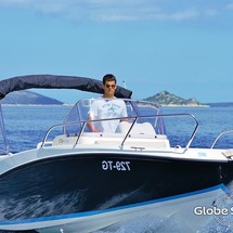 Quicksilver Activ 675 Open