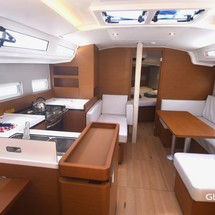 Jeanneau Sun Odyssey 410