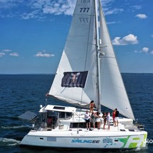 Lagoon 421