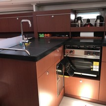Hanse 415