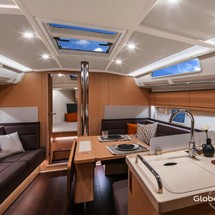 Hanse 418