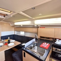 Hanse 418