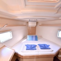 Hanse 418
