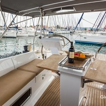 Hanse 505