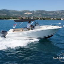 Jeanneau Cap Camarat 7.5 CC