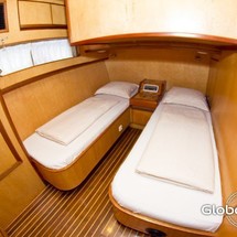 Yaretti 2110