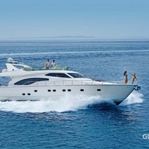 Ferretti 68