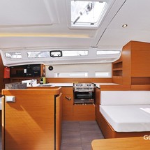 Jeanneau Sun Odyssey 410