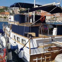 Beneteau Swift Trawler 42