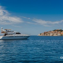 Fairline Squadron 65