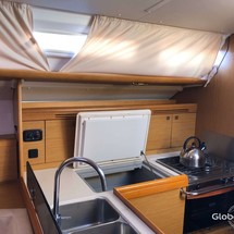 Jeanneau Sun Odyssey 42i Performance