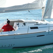 Beneteau First 25.7 QR