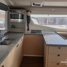Fountaine Pajot Helia 44