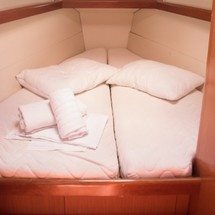 Beneteau Oceanis 43