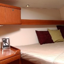 Beneteau Oceanis 37