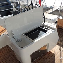 Hanse 675
