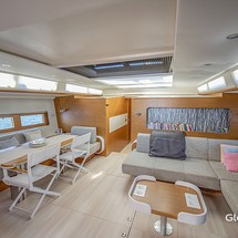 Hanse 675