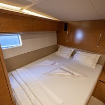 Hanse 675