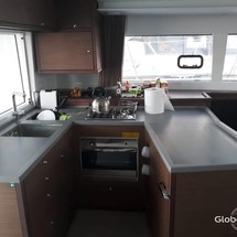 Lagoon 450 F