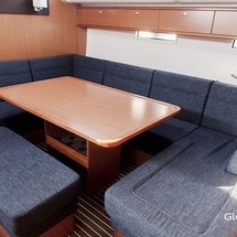 Bavaria Cruiser 51