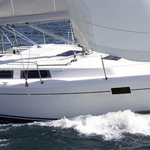 Hanse 385