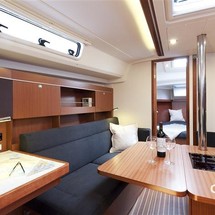 Hanse 385