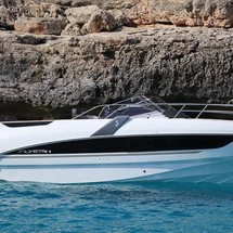 Beneteau Flyer 8.8 SUNdeck