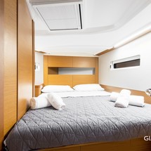 Jeanneau Sun Odyssey 410