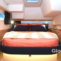 Fountaine Pajot Lucia 40