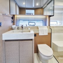 Jeanneau Prestige 590 Fly