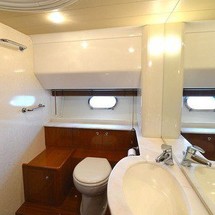 Ferretti 68