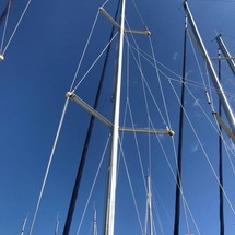 Beneteau Oceanis 40