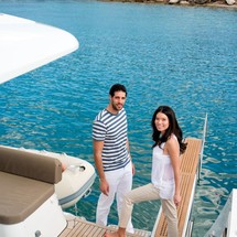 Lagoon 560