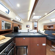 Hanse 385