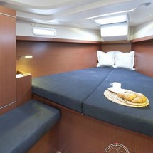 Hanse 385
