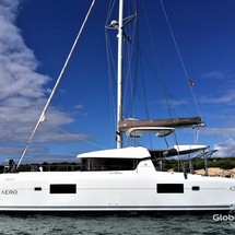 Lagoon 42