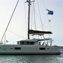 Lagoon 42