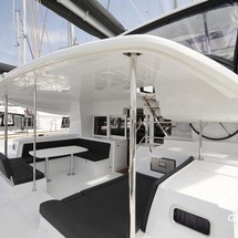 Lagoon 450 SporTop