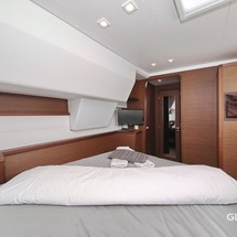 Lagoon 450 SporTop