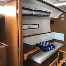 Jeanneau Sun Odyssey 349