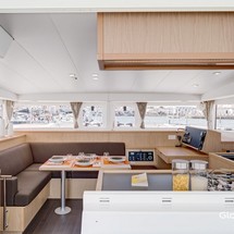 Lagoon 400 S2