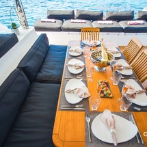 Lagoon 620