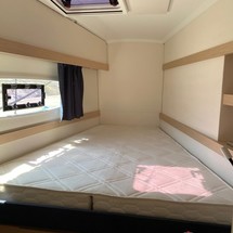 Fountaine Pajot Lucia 40