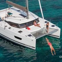 Fountaine Pajot Lucia 40